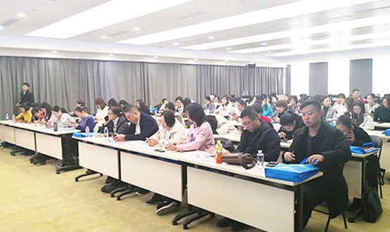 助力企業(yè)發(fā)展，預防社保風(fēng)險——諾亞人力資源《社保入稅風(fēng)險分析》公開(kāi)課圓滿(mǎn)舉辦